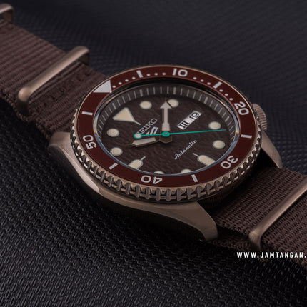 Seiko 5 Sports SRPD85K1 5KX Chocolate SKX Sports Style Automatic Brown Dial Brown Nylon Strap