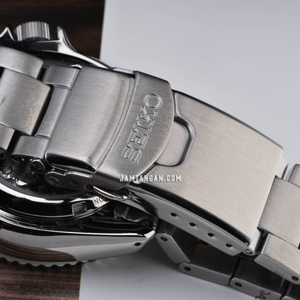 Seiko 5 Sports SRPK65K1 SKX Sports Style Petrol Blue Checker Flag St. Steel Strap Special Edition