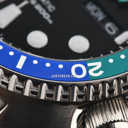 Seiko Prospex SRPJ35K1 Tropical Lagoon Special Edition Turtle Black Dial Stainless Steel Strap