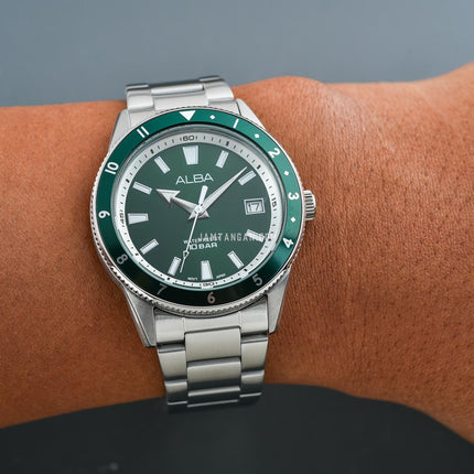 Alba AS9U79X1 Men Sport Green Dial Stainless Steel Strap