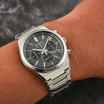 Seiko Chronograph SSB455P1 Men Discover More Grey Dial Stainless Steel Strap