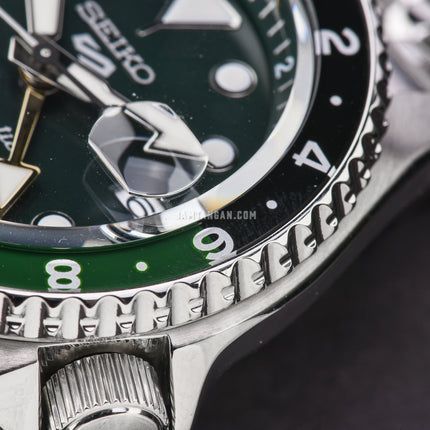 Seiko 5 Sports SSK035K1 SKX Series Automatic GMT Sprite Green Black Dial Stainless Steel Strap