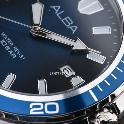 Alba Active AS9U11X1 Men Blue Gradation Dial Stainless Steel Strap