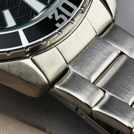 Alba Active AG8K33X1 Men Black Dial Stainless Steel Strap