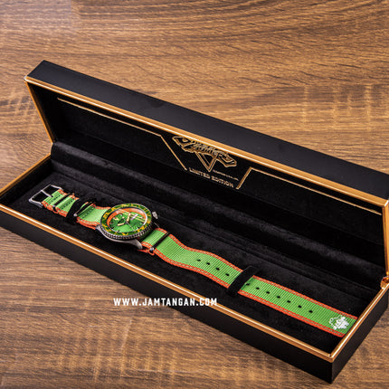 Seiko 5 Sports SRPF23K1 Street Fighter Blanka Call Of The Wild Dual Tone Nylon Strap Limited Edition