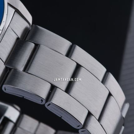 Alba Active AS9U07X1 Men Pepsi Blue Gradation Dial Stainless Steel Strap