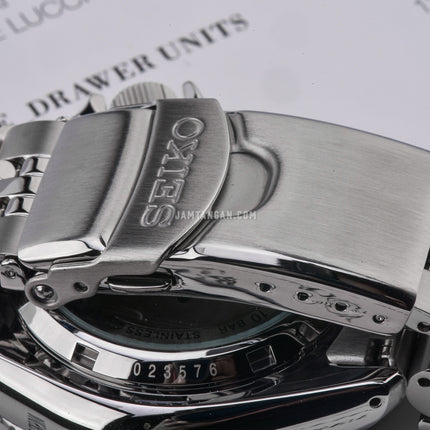 Seiko 5 Sports SSK033K1 SKX Series Automatic GMT Silver Dial Stainless Steel Strap
