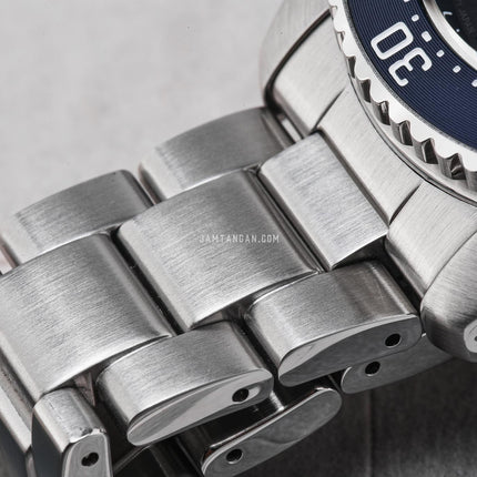 Seiko Prospex SNE595P1 Solar Diver Pepsi Blue Dial Stainless Steel Strap
