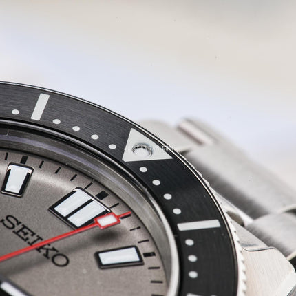 Seiko Prospex SBDC191 Shohei Ohtani Diver Grey Dial Stainless Steel Strap Limited Edition (JDM)