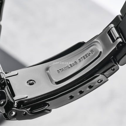 Seiko Prospex SNE599P1 Sea Solar Diver Black Dial Black Stainless Steel Strap