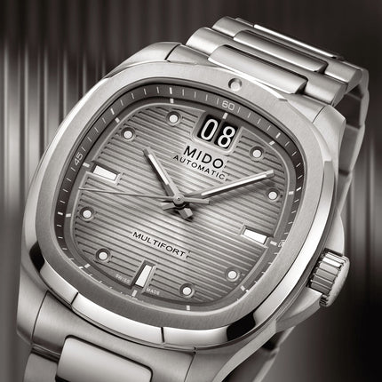 MIDO Multifort TV Big Date M049.526.44.081.00 Men Silver Dial Titanium Strap