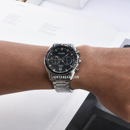Alba Signa A4B015X1 Chronograph Men Black Dial Stainless Steel Strap