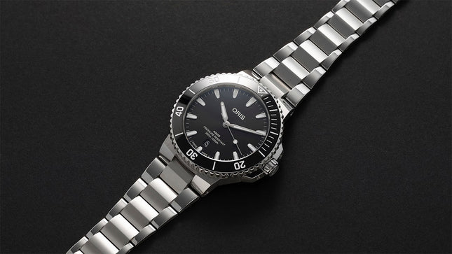 Oris Aquis Date 01-733-7789-4154-07-8-23-04PEB Men Black Dial Stainless Steel Strap
