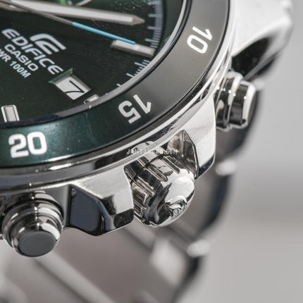 Casio Edifice EFR-526D-3AVUDF Chronograph Men Green Dial Stainless Steel Band