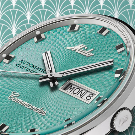 MIDO Commander M8429.4.25.11 1959 Datoday Automatic Turquoise Dial Mesh Strap