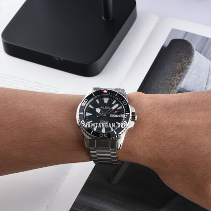 Alba Mechanical A3B019X1 Automatic Men Black Dial Stainless Steel Strap