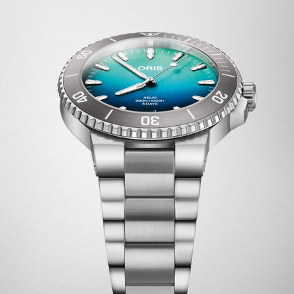 Oris Aquis 01-400-7790-4185-SET Great Barrier Reef Blue Dial Stainless Steel Strap Limited Edition