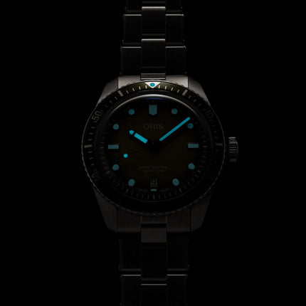 Oris Divers Sixty-Five Date 40mm 01-733-7707-4057-07-8-20-18 Green Dial Stainless Steel Strap