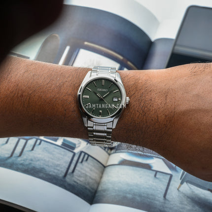 Seiko Classic SUR527P1 Discover More Dress Olive Green Dial Stainless Steel Strap