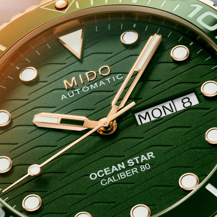 MIDO Ocean Star 200C M042.430.36.091.00 Men Automatic Green Dial Brown Leather Strap
