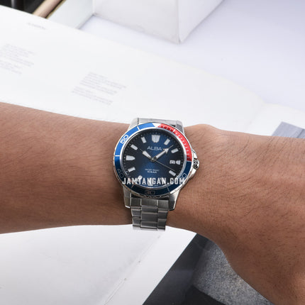 Alba Active AS9U07X1 Men Pepsi Blue Gradation Dial Stainless Steel Strap
