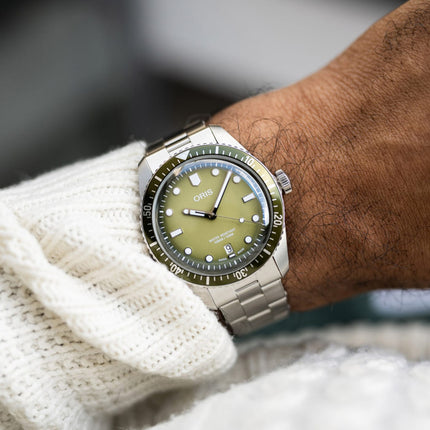 Oris Divers Sixty-Five Date 40mm 01-733-7707-4057-07-8-20-18 Green Dial Stainless Steel Strap