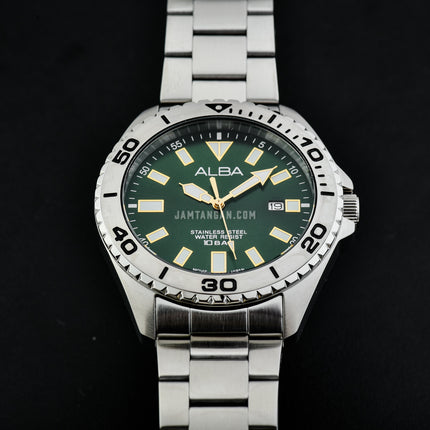 Alba Active AS9Q41X1 Men Green Dial Stainless Steel Strap