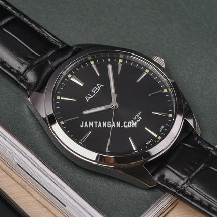 Alba ARX121X1 Men Black Dial Black Leather Strap