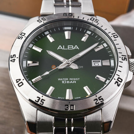 Alba Active AS9V43X1 Men Green Dial Stainless Steel Strap