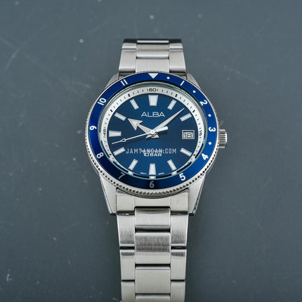 Alba Active AS9U81X1 Men Blue Dial Stainless Steel Strap