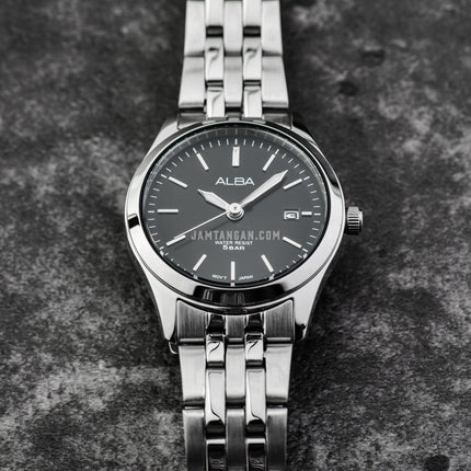 Alba Prestige AH7CF3X1 Ladies Black Dial Stainless Steel Strap