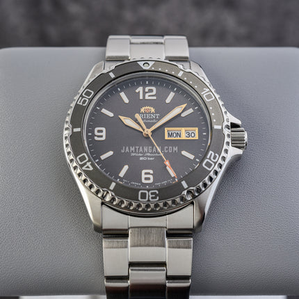 Orient Sports RA-AA0819N Automatic Mako III Grey Dial Stainless Steel Strap 