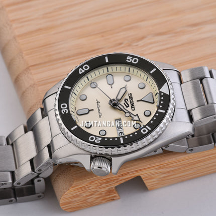 Seiko 5 Sports SRPK31K1 5KX Midi SKX Sports Style Beige Dial Stainless Steel Strap