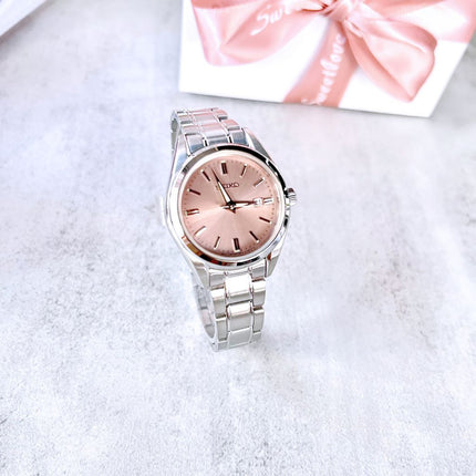 Seiko Classic SUR529P1_SUR523P1 Discover More Pink Salmon Dial Stainless Steel Strap