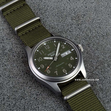 Seiko 5 Sports SRPG33K1 Automatic Field Green Dial Green Nylon Strap
