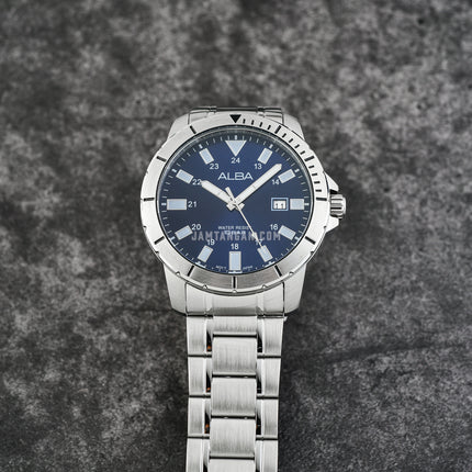Alba Active AS9R97X1 Men Blue Dial Stainless Steel Strap