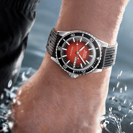 MIDO Ocean Star M026.830.17.421.00 Tribute Red Gradient Dial Black Rubber Strap