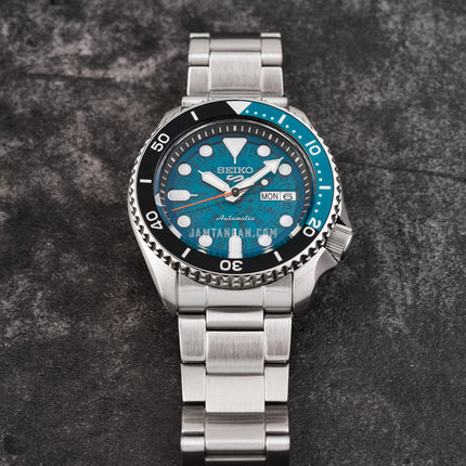 Seiko 5 Sports SRPJ45K1 Time Sonar SKX Sports Style Blue Dial Stainless Steel Strap