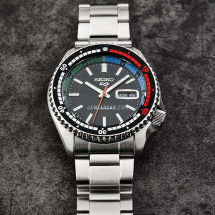 Seiko 5 Sports SRPK13K1 SKX Sports Style Regatta Black Dial Stainless Steel Strap Special Edition