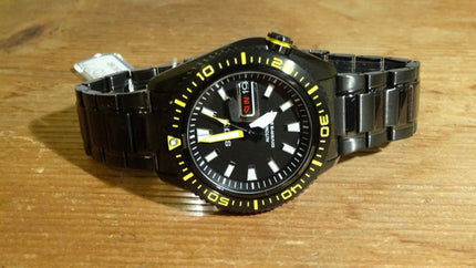 Seiko Automatic SRP499K1 Men Divers 200M Black Dial Black Stainless Steel Strap