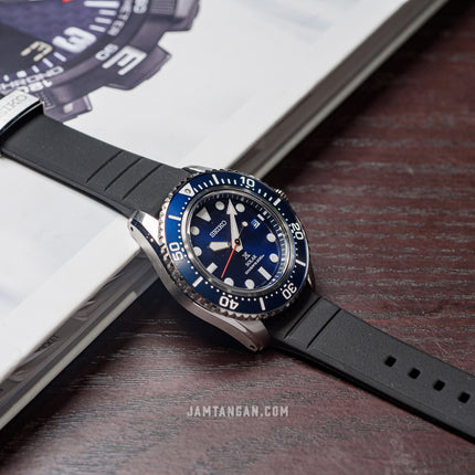 Seiko Prospex SNE593P1 Solar Divers 200M Blue Dial Black Silicone Strap