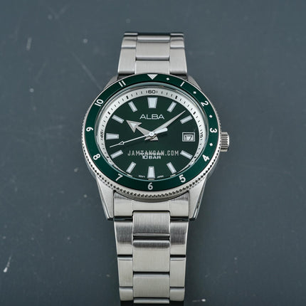 Alba AS9U79X1 Men Sport Green Dial Stainless Steel Strap
