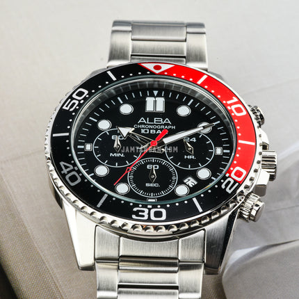 Alba Active AT3J37X1 Men Chronograph Black Dial Stainless Steel Strap