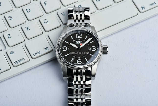Oris Big Crown 01-733-7629-4063-SET-MB Swiss Hunter Team PS Edition Stainless Steel Strap