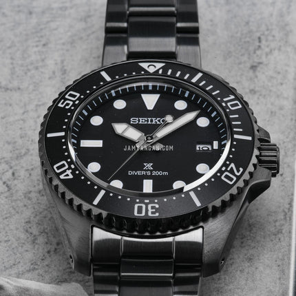 Seiko Prospex SNE599P1 Sea Solar Diver Black Dial Black Stainless Steel Strap