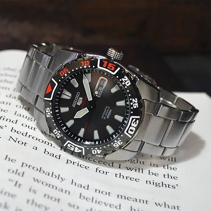 Seiko 5 Sports SRP167K1 Automatic Black Dial Stainless Steel Strap