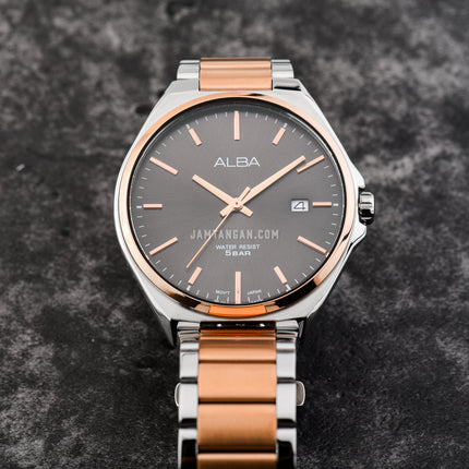Alba Prestige AS9P84X1 Men Black Dial Dual Tone Stainless Steel Strap