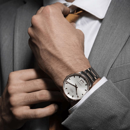 MIDO Commander II M021.626.22.031.00 Big Date Automatic Silver Dial Dual Tone Stainless Steel Strap