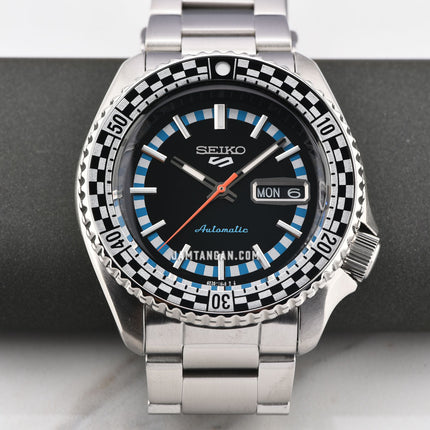 Seiko 5 Sports SRPK67K1 5KX SKX Checker Flag Black Dial Stainless Steel Strap Special Edition