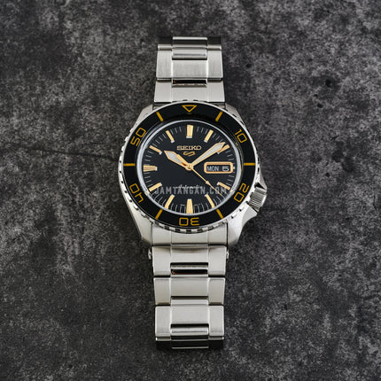 Seiko 5 Sports SRPK99K1 SKX SNZH5 Blacktone Redux Men Stainless Steel Strap